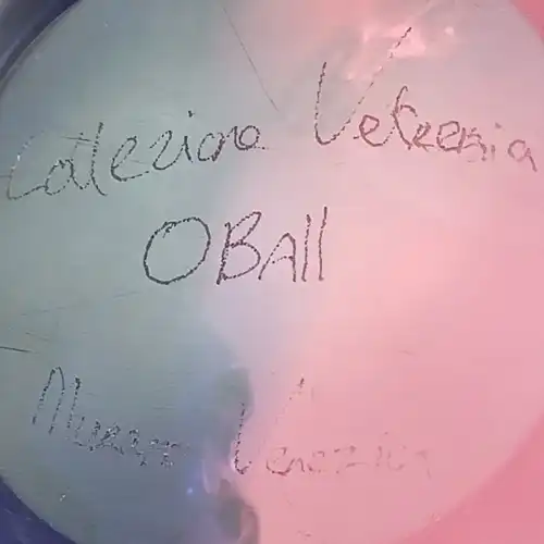 Oball Murano signature.