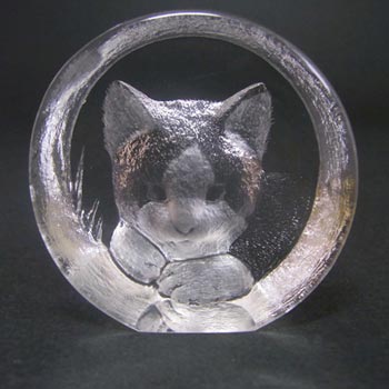Mats Jonasson Glass Paperweight Cat Sculpture - Signed