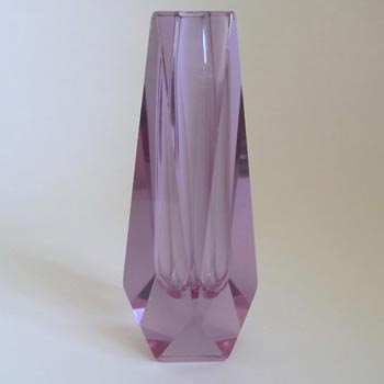 (image for) Neodymium / Alexandrite Faceted Lilac / Blue Glass Vase