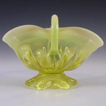 (image for) Davidson Primrose Pearline Glass 'Lady Caroline' Bowl