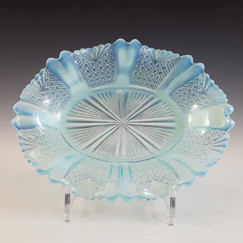 (image for) Davidson Moonshine Pearline Opalescent Glass 'Richelieu' Bowl