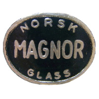 Magnor Norwegian glass paper label.