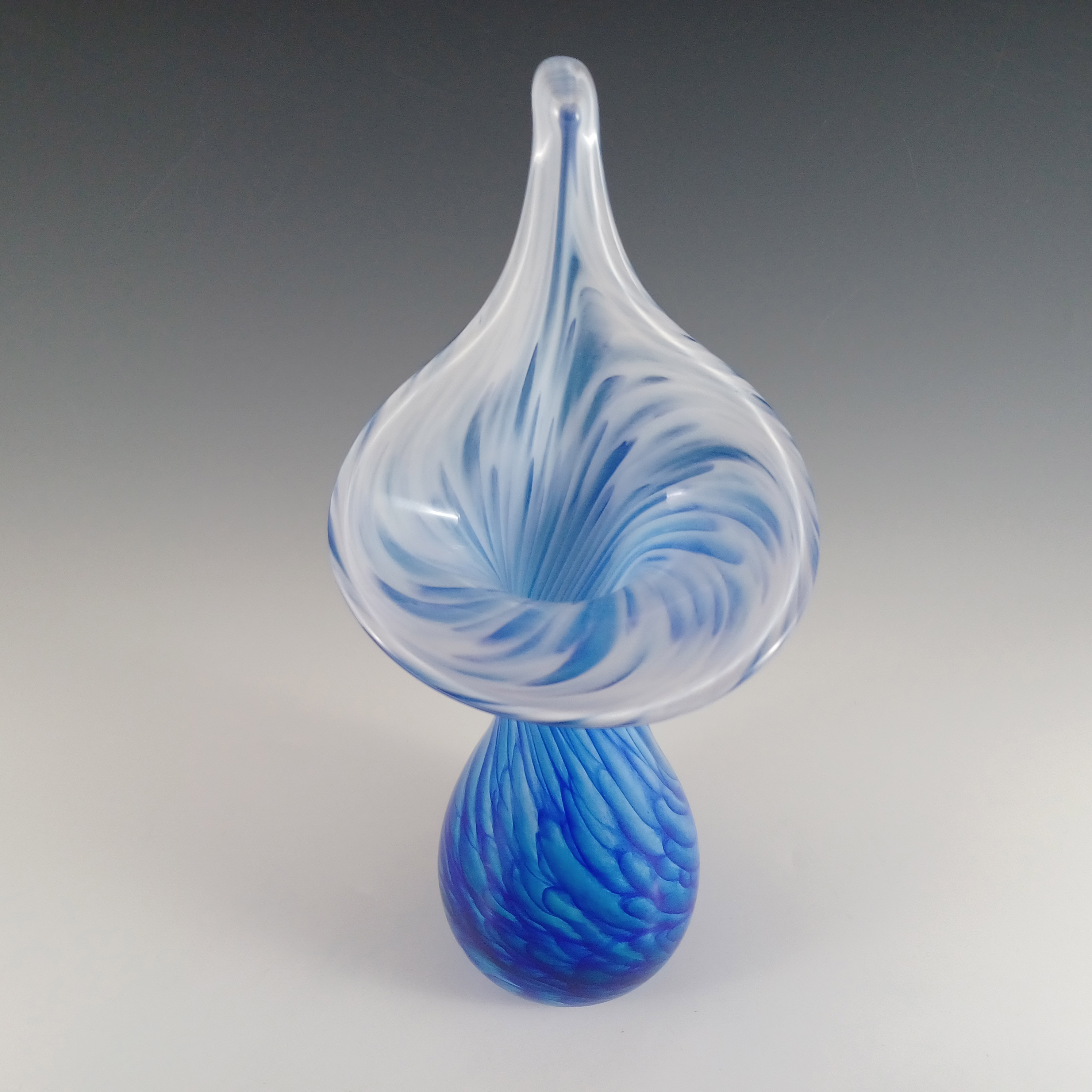 Alum Bay Isle of Wight Blue & White Glass Jack-in-the-Pulpit Vase