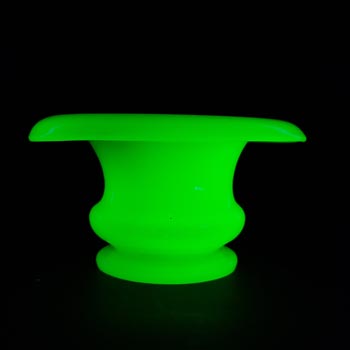 (image for) Art Deco 1930's Uranium Opaque Green Glass Vintage Bowl