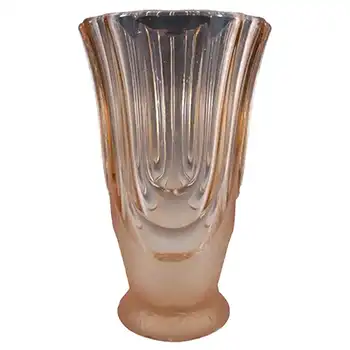 Walther & Söhne 1930's Art Deco Pink Glass 'Luxor' Vase