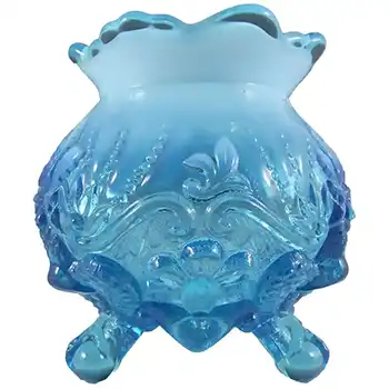 Victorian 1900's Blue Pearline Glass 'Piasa Bird' Vase