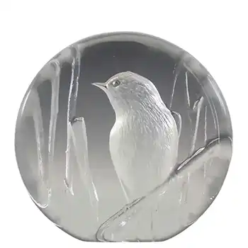 Mats Jonasson / Royal Krona #99164 Glass Bird Paperweight - Signed