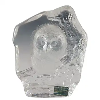 Mats Jonasson #3298 Swedish Glass Owl / Owlet - Signed & Boxed