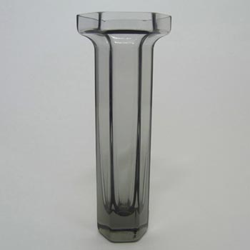 Wedgwood/Frank Thrower 1980\'s Brutus Glass Vase FJT6/1