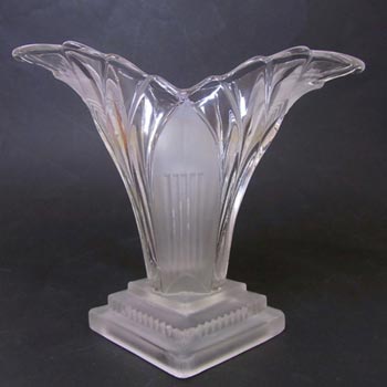 1930's Walther & Söhne Art Deco Glass 'Greta' Vase