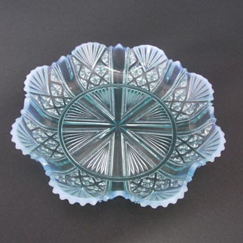 Davidson 1900 Blue Pearline Glass 8.25\" \'Lords & Ladies\' Bowl