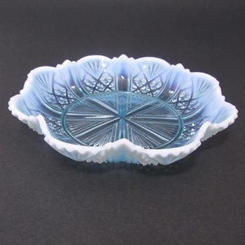Davidson 1900 Blue Pearline Glass 6.25" 'Lords & Ladies' Bowl
