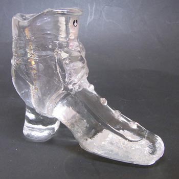 (image for) Swedish Pukeberg/Eva Englund Glass Shoe Paperweight