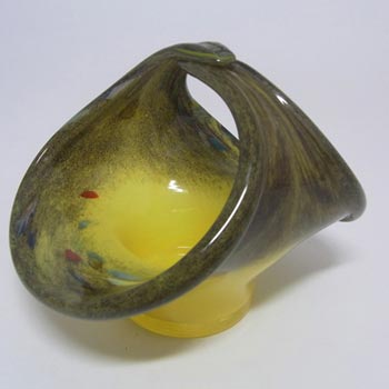 Vasart or Strathearn Yellow & Black Glass Bowl B003