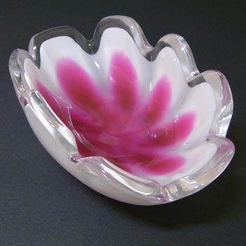 Flygsfors Coquille Glass Bowl by Paul Kedelv Signed \'63