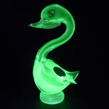 (image for) Murano/Sommerso Red/Green Uranium Glass Swan - Labelled