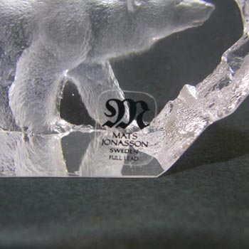 Mats Jonasson #88117 Glass Polar Bear Paperweight - Signed