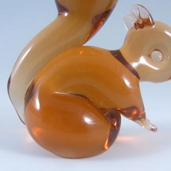 Kings Lynn/Wedgwood Topaz Glass Squirrel Paperweight L5014