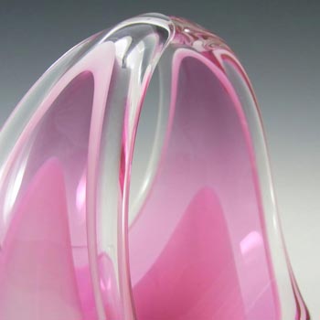 Flygsfors Coquille Pink Glass 7.5" Bowl by Paul Kedelv - Signed '62