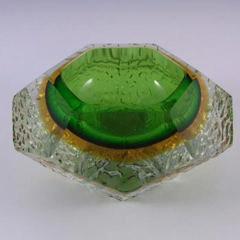 Mandruzzato Murano / Sommerso Textured Green Glass Bowl