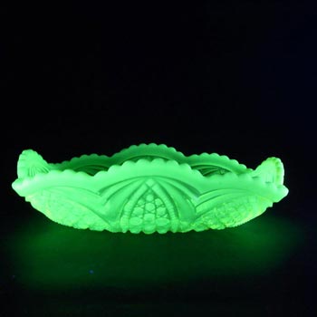 Henry Greener Vaseline / Pearline Uranium Glass Bowl
