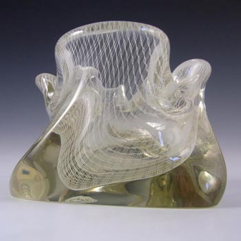Harrachov Czech White Lattice Glass \'Harrtil\' Bowl