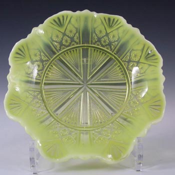 Davidson Primrose Pearline Glass \'Lords + Ladies\' Bowl