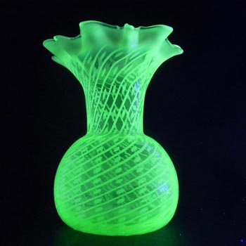 (image for) Victorian 1890's Vaseline/Uranium Opalescent Glass Vase