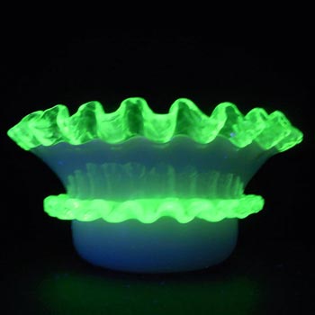(image for) Victorian 1890's Pink & Uranium Green Glass Bowl