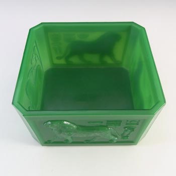 Davidson Art Deco Jade Green Glass 'King Tut' Bowl #291