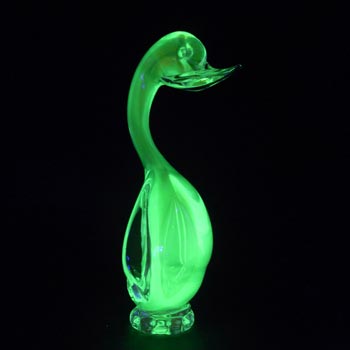 (image for) Murano Purple & Uranium Green Sommerso Glass Swan Figurine