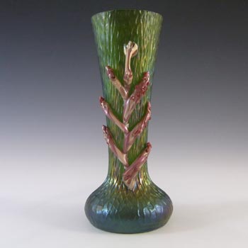 Kralik Art Nouveau Iridescent Green Glass \"Martelé\" Vase