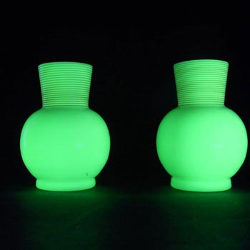 Victorian Uranium Custard Glass Pair of Threaded Vases