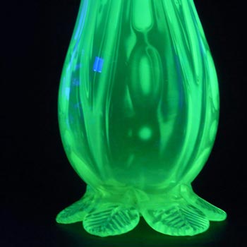 Victorian Antique Vaseline/Uranium Opalescent Glass Vase
