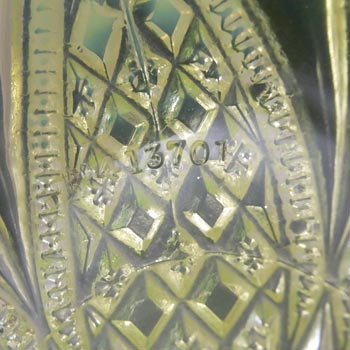 Davidson Primrose Pearline Glass 7.5" 'William & Mary' Bowl