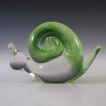MARKED Wedgwood Speckled Green Glass Snail RSW68