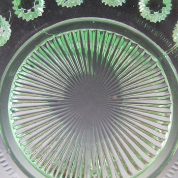 Davidson #269 Art Deco Green Glass 'Blackberry Prunt' Bowl
