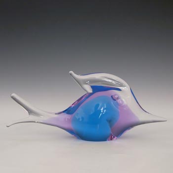 SIGNED FM Konstglas Neodymium Lilac & Blue Glass Fish B852