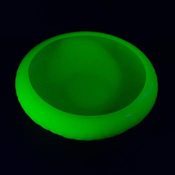 Jobling #9000 Art Deco Uranium Jade Glass Oyster Shell Bowl