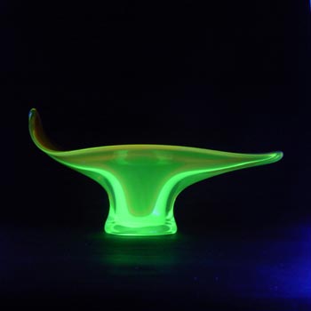 (image for) Murano Red & Uranium Green Sommerso Glass Sculpture Bowl