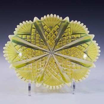 Davidson Primrose Pearline Uranium Glass \'Queens Crown\' Bowl