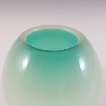 Archimede Seguso Alabastro Green Glass Ovoid Vase - Labelled