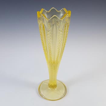 Tiara Glass Vintage Yellow 'Ribbon' Vase by Indiana Glass