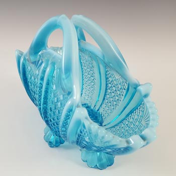 Davidson Blue Pearline Glass 'Richelieu' Basket Bowl