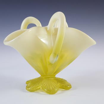 Davidson Pearline Uranium Yellow Glass 'Lady Caroline' Bowl