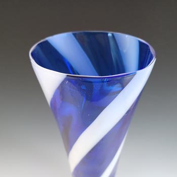 Cristalleria Artistica Toscana / Alrose Empoli Blue & White Glass Vase