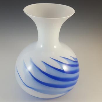 Vetreria Artistica Sanminiatello Empoli Blue & White Glass Vase