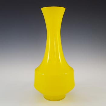 Japanese Vintage Yellow Opal Cased Glass \'Bond Ware\' Vase
