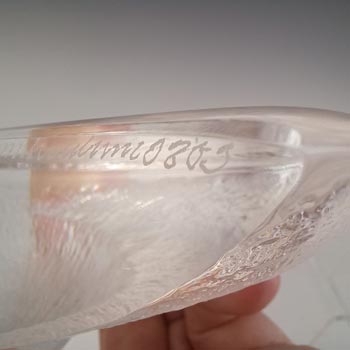 SIGNED Mats Jonasson #3303 Glass Seal Paperweight