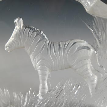 SIGNED Mats Jonasson / Royal Krona #33194 Glass Zebra Paperweight
